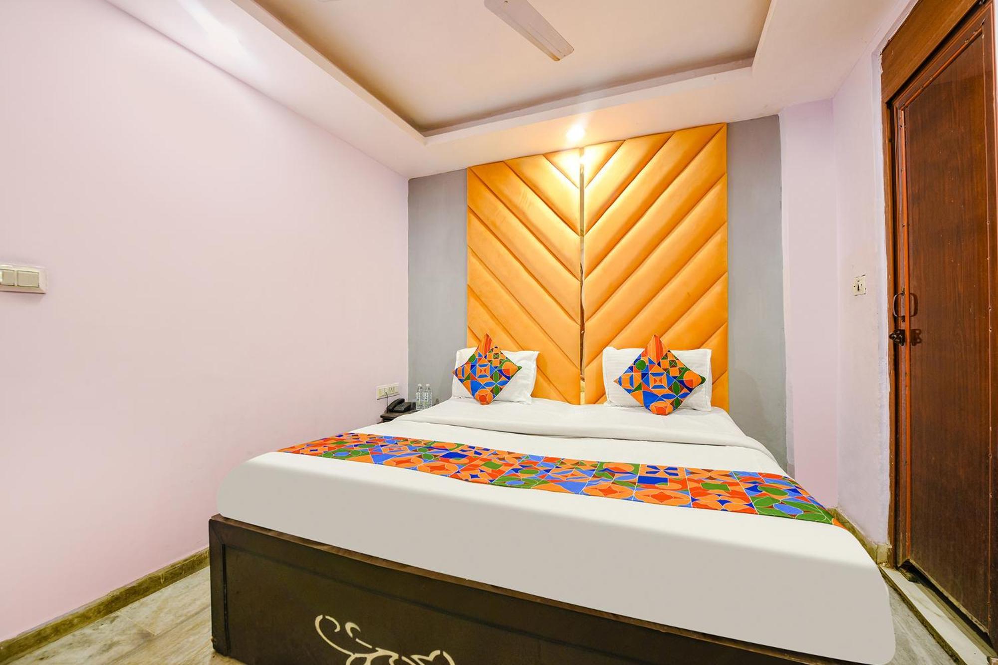 Fabhotel Pp Residency Tilak Nagar Nova Deli Exterior foto