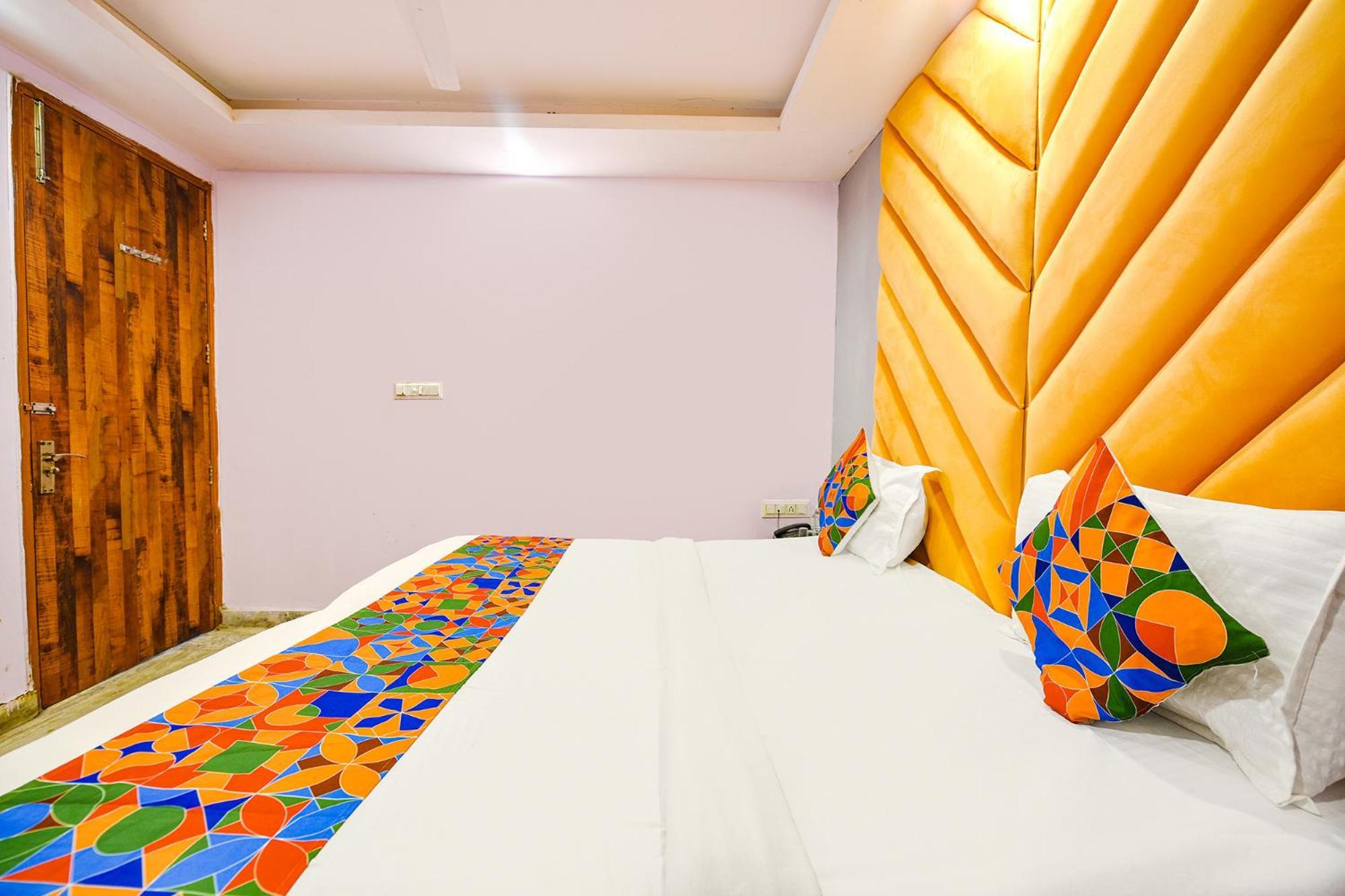 Fabhotel Pp Residency Tilak Nagar Nova Deli Exterior foto