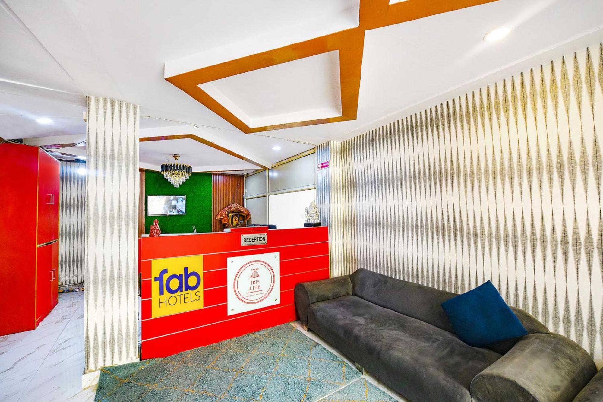 Fabhotel Pp Residency Tilak Nagar Nova Deli Exterior foto